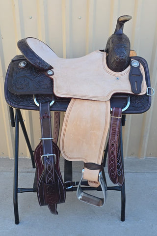 #933 16"Corriente Team Roping Saddle