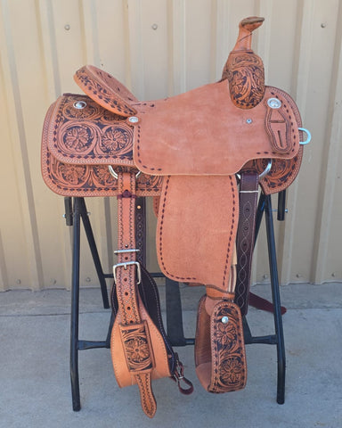 #1262 15" Corriente Team Roping Saddle